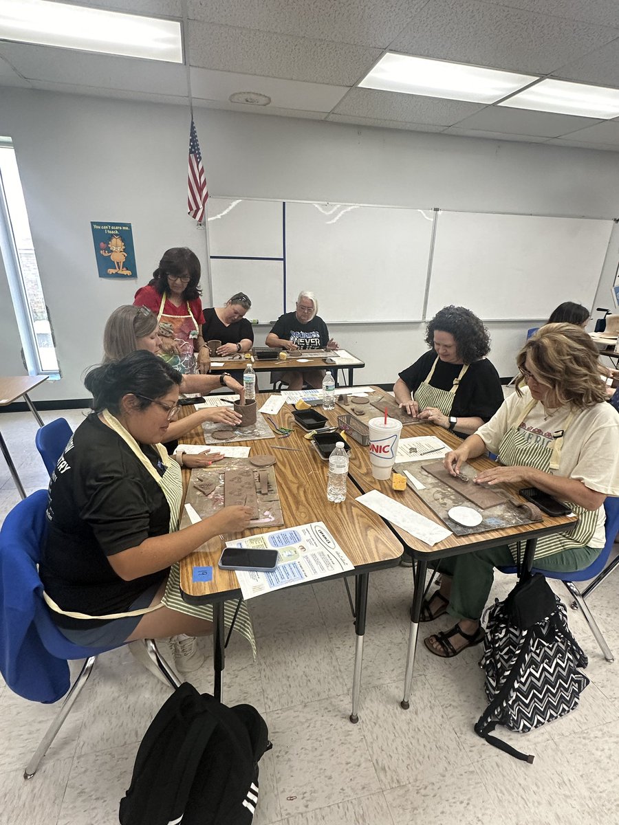 When you close our summit with team reflection, SEL time, sweet treats and door prizes everyone is all smiles even in the summer at a PD! Learning together is SWEET in RISD! #RobinsonISD