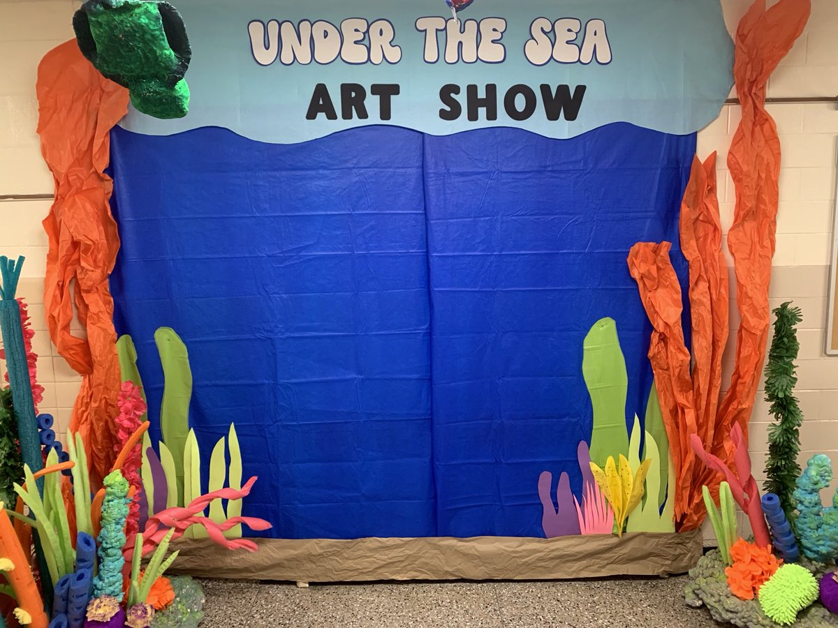 Art Show…bring your smiles! Begins at 6pm