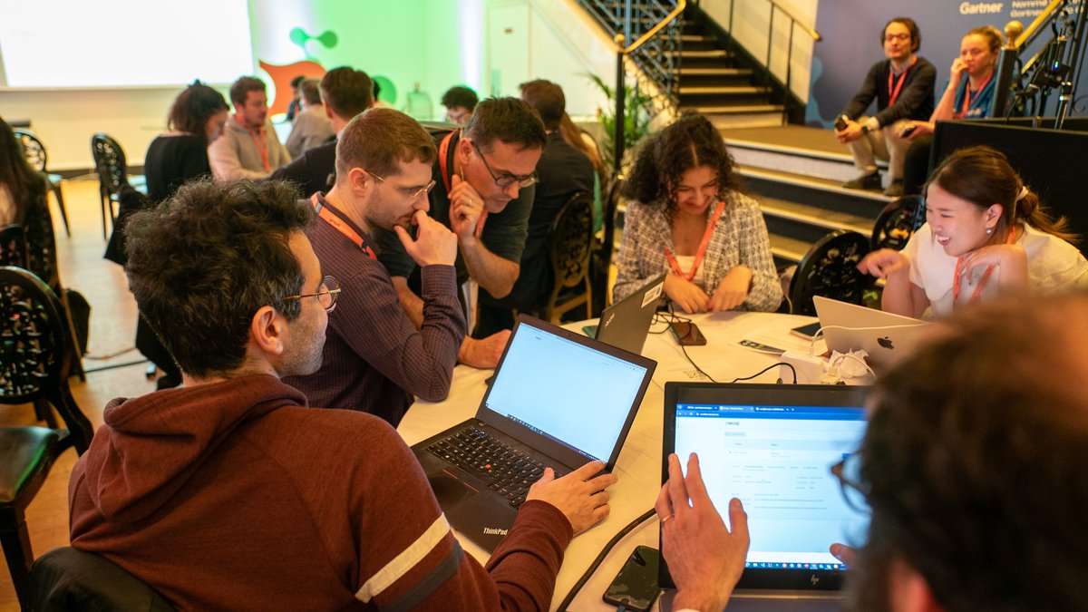 neo4j's tweet photo. #GraphSummit Paris 📷 
We've been touring cities around the world (and will continue doing so!), talking about the power of #KnowledgeGraphs when building GenAI Apps, connecting with experts, and hearing great customer stories.

More: https://t.co/5sAlyztO6W

@shasbe @BarrasaDV https://t.co/y6pd8jaBCv