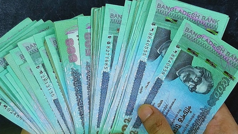 বাজেটে যেসব পণ্যের দাম বাড়ছে ও কমছে