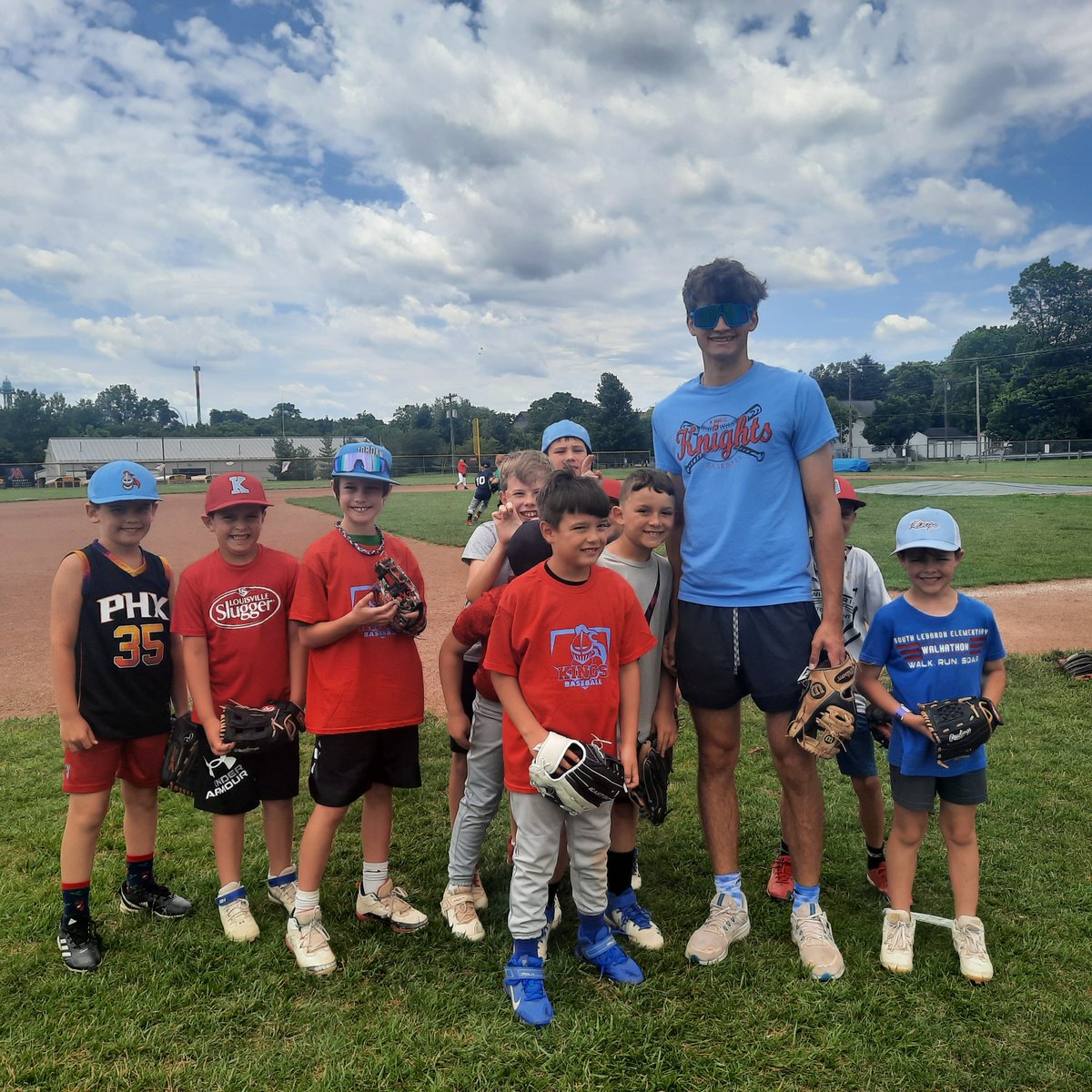 Kelli Rich tweet media