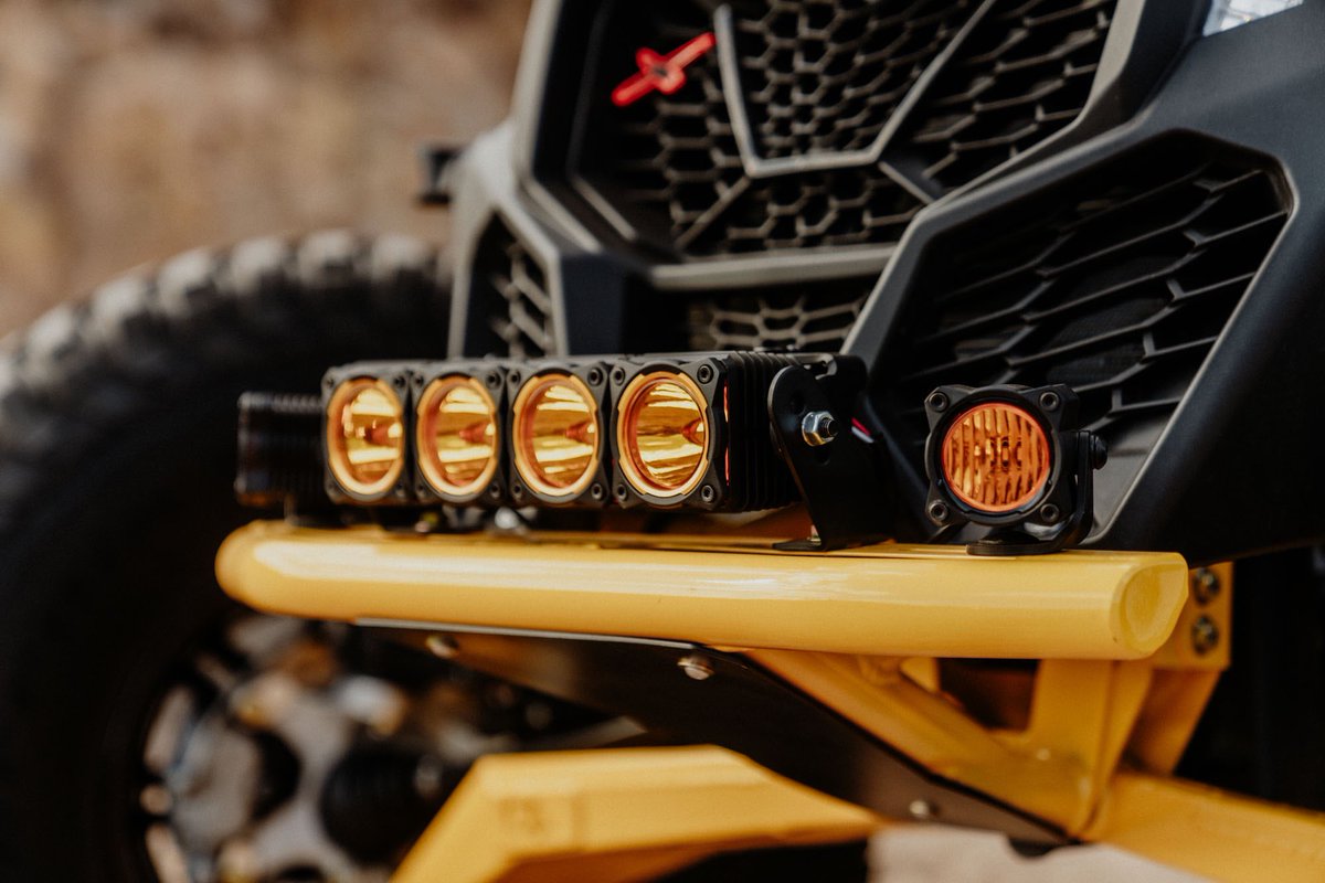 UTVSource's tweet image. Check out this killer Can-Am Maverick X3 build from our friends @kchilites! 🔥

For more info including more pictures and the parts used on this build, visit the build gallery on our site!

🔗 utvsource.com/gallery/2021-c…

#utvsource #utv #canam #canamx3 #powersports #offroad #awesome