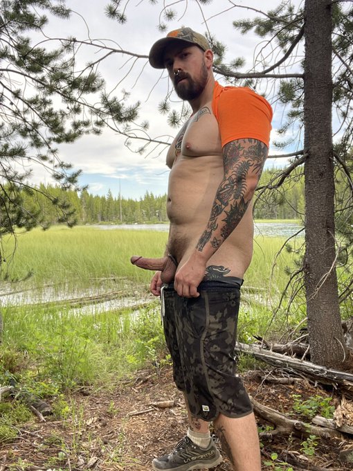 Who&rsquo;s ready for summer? https://t.co/3WfjVrDEsY