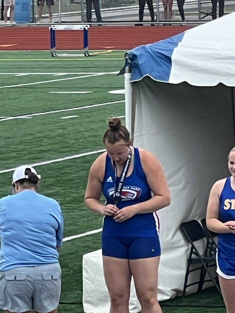 SLPPantherAth's tweet photo. ALL-STATE!

Bella Sutch finished 8th in the discus at the @mshsl State Track and Field Meet! https://t.co/X4ApZV1prQ