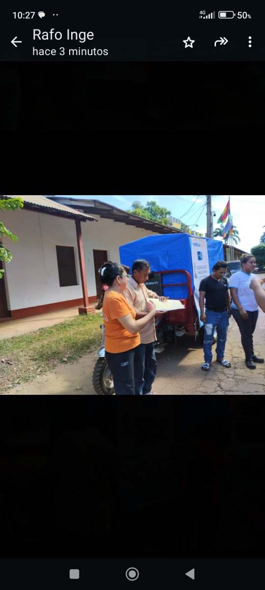 MaraAnglicaTor5's tweet photo. Bolivia. La asociación de jóvenes refoerestadores reciben un transporte que le permitirá trasladar sus producto como miel, cacao y el asai, para su comercialización....@medicusmundimed @consu https://t.co/pcU8tajy59