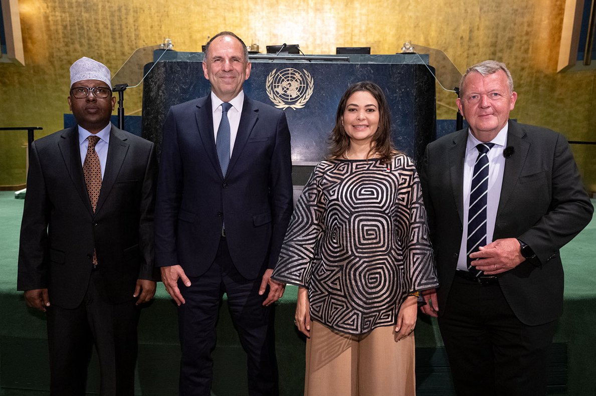 Warmest congratulations to Denmark 🇩🇰 Panama 🇵🇦 Somalia 🇸🇴 Pakistan 🇵🇰 on their election to the #UNSC
 
We look forward to joining our forces &amp; working with all UNSC members to make a better world!

<a href="/DanishMFA/">Denmark MFA 🇩🇰</a> <a href="/CancilleriaPma/">Cancillería de Panamá</a> <a href="/MOFASomalia/">Ministry of Foreign Affairs 🇸🇴</a> <a href="/ForeignOfficePk/">Ministry of Foreign Affairs - Pakistan</a>