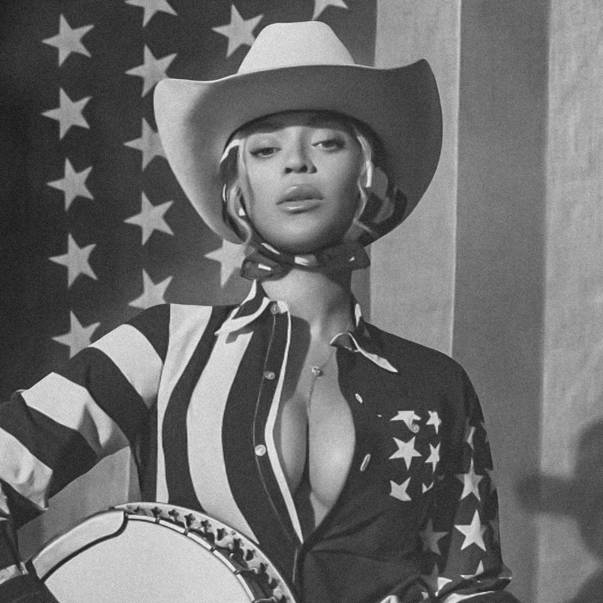beycharts's tweet photo. Spotify names “II HANDS II HEAVEN” as the best song from “COWBOY CARTER.” The song is also hailed as one of the best releases of 2024 so far. https://t.co/uKgbY1Tm2J