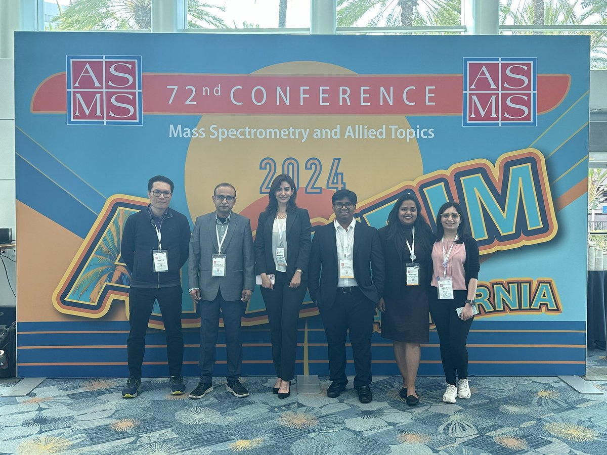 Well dressed group, all presenting poster’s today: some past and current group members #ASMS2024