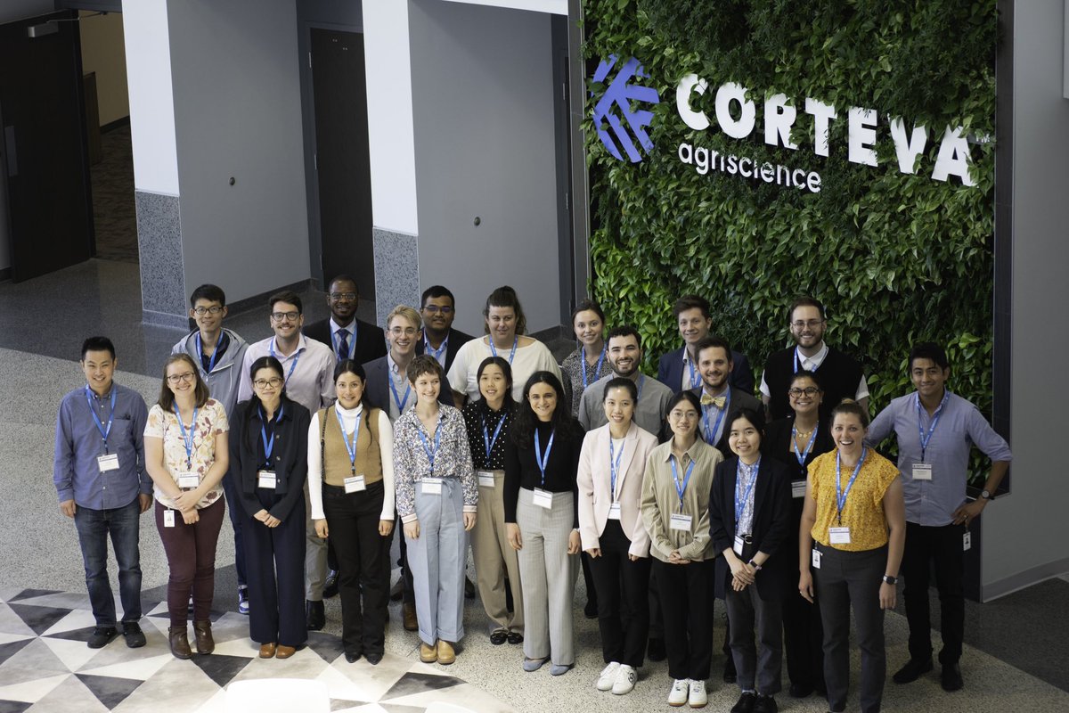 Al_Prusinowski's tweet photo. We had the pleasure of hosting the third crop (pun intended) of Corteva AgChem Scholars at our Global Headquarters in Indianapolis. We couldn’t have wished for a more talented group of Scholars to learn from and share with them the exciting careers in AgChem! 🌾🌽 https://t.co/rjZB1xZNYj