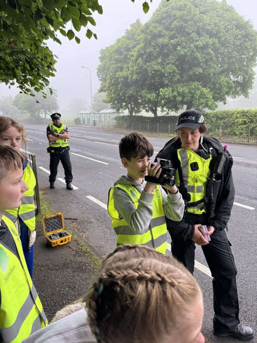 Recently our Junior Road Safety officers had a great time being police in training! They worked with community officers to learn how to use a mobile speed camera and measure traffic speeds plus issued reminders to drivers to slow down!