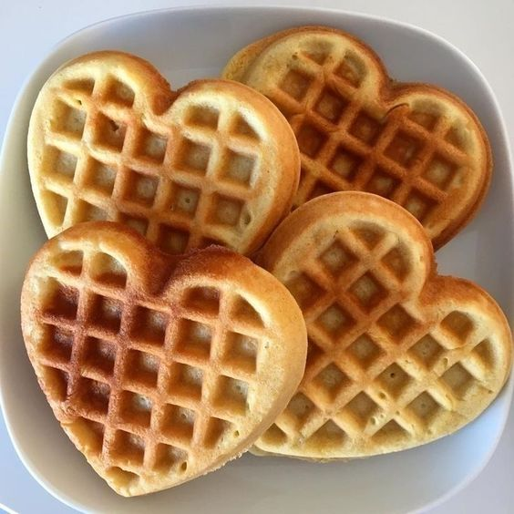 daily_dolce's tweet photo. Heart shaped waffles https://t.co/XlUBxgzHVf