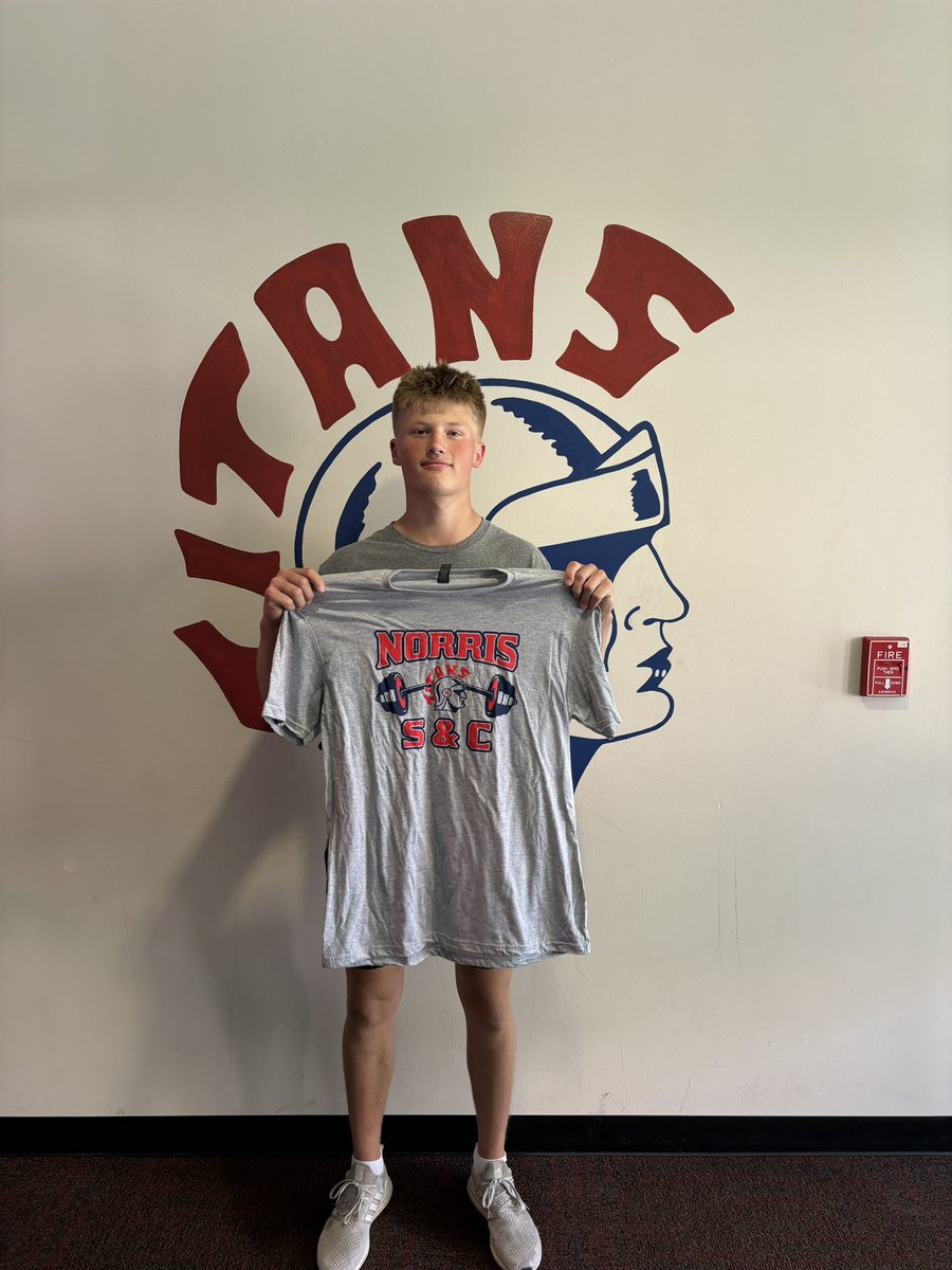 norris160_pe's tweet photo. Congratulations Levi Colson! 
Session 2 Lifter of the Week! 💪👊 https://t.co/1s3BcJRf91