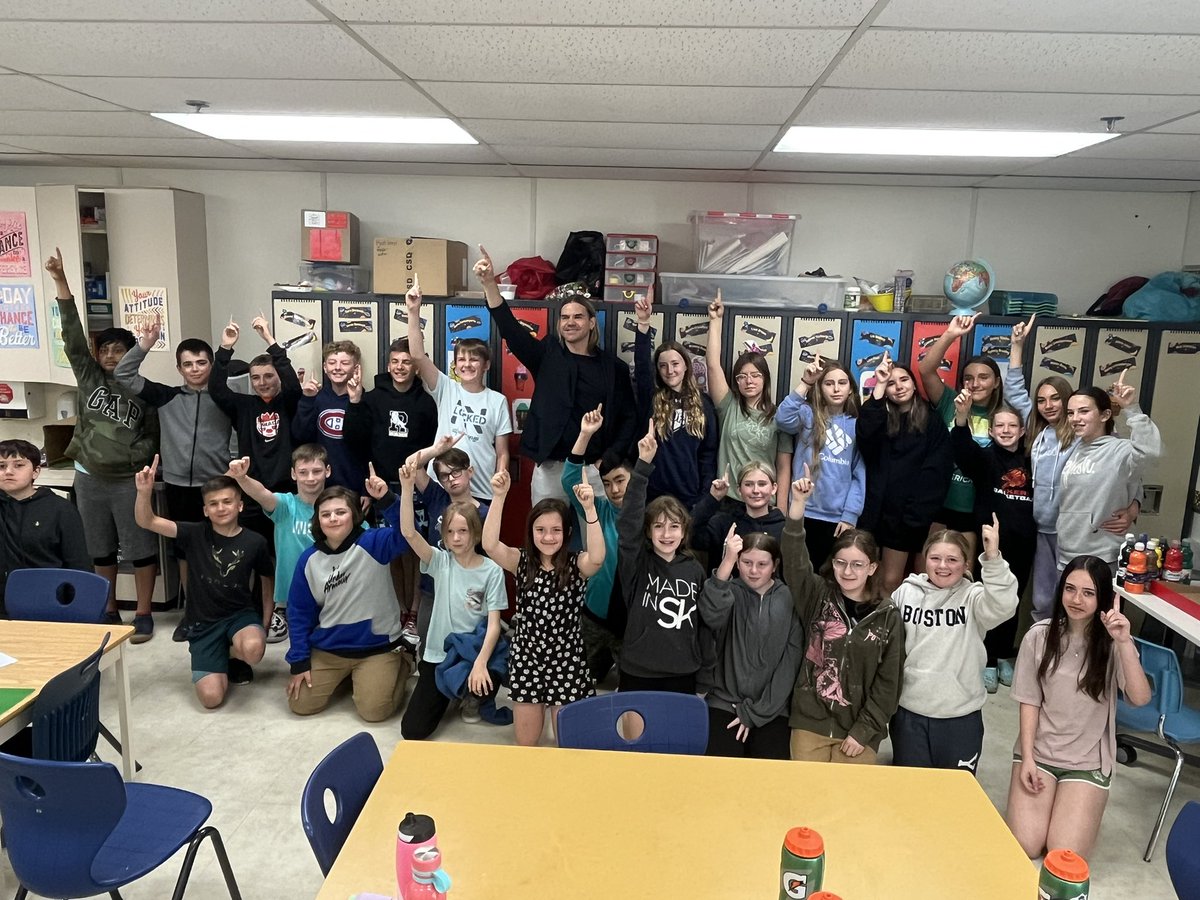Huge thanks to Regan from <a href="/AvroAerospace/">Vladimir</a> for a guest presentation to our grade 6 class today <a href="/macneillrps/">MacNeill School</a> <a href="/RegPublicSchool/">Regina Public Schools</a>