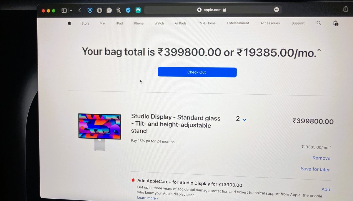 raghustwt's tweet image. Finally Studio Display✌️
Perfect pair for my M3 Max✨
@Apple 
#StudioDisplay