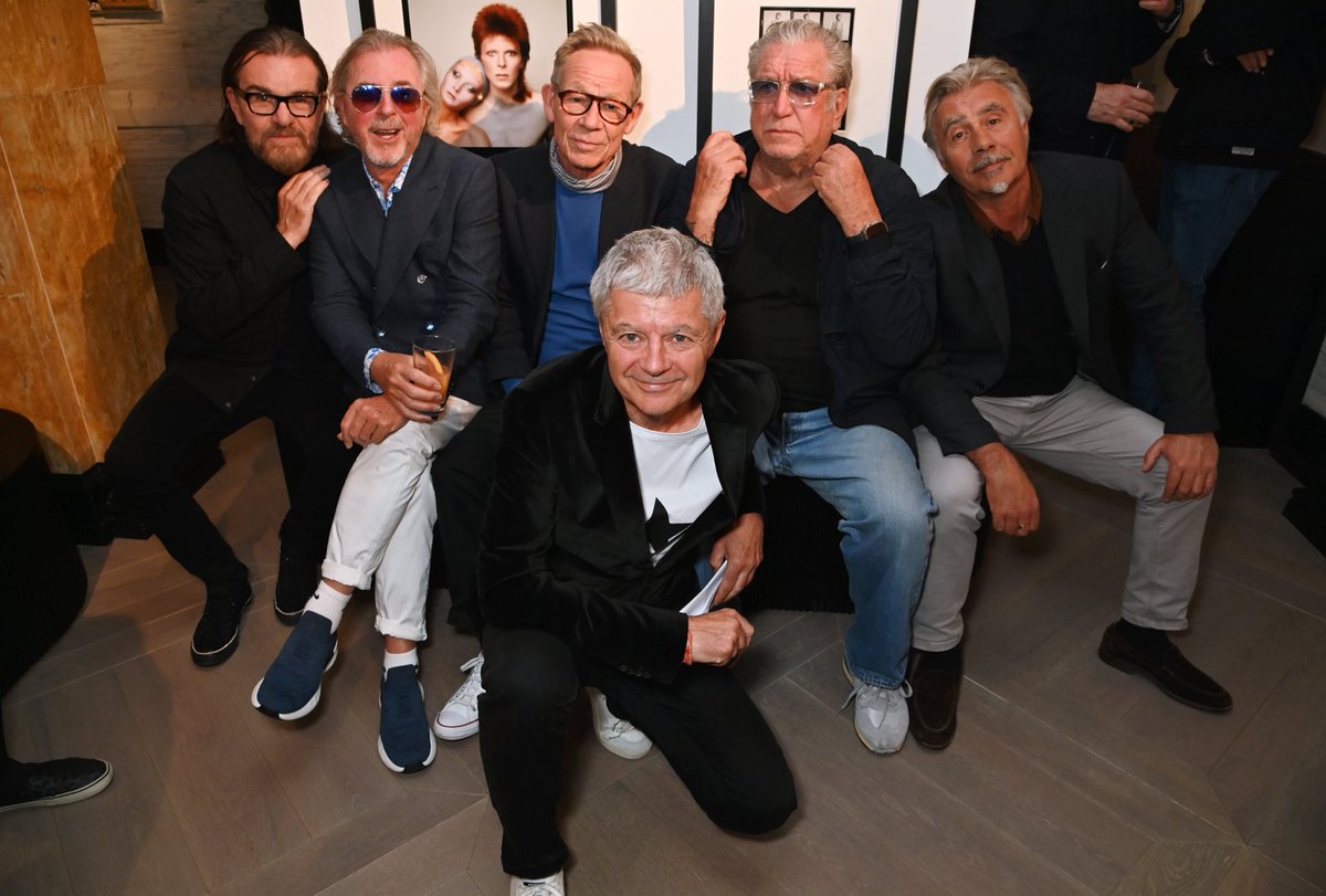 tony james (@tonyjamesworld) on Twitter photo The Iconic Gallery last night for the launch of #IWasThere Alan Edwards biography. A must read β¦by a really great guy. <a href="/outsideorg/">Outside Organisation</a> <a href="/JonesysJukebox/">JONE$Y$ JUKEBOX</a> <a href="/TheBillyDuffy/">πππππ π―ππππ β </a> <a href="/GlenMatlock/">Glen Matlock</a> #PaulCook The Iconic Gallery last night for the launch of #IWasThere Alan Edwards biography. A must read β¦by a really great guy. <a href="/outsideorg/">Outside Organisation</a> <a href="/JonesysJukebox/">JONE$Y$ JUKEBOX</a> <a href="/TheBillyDuffy/">πππππ π―ππππ β </a> <a href="/GlenMatlock/">Glen Matlock</a> #PaulCook