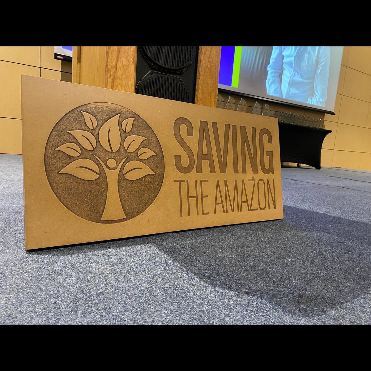 Davik's tweet photo. Hoy el #BancodeBogotá fue reconocido en los Premios #SavingtheAmazon por su "Compromiso con los ODS" y "Liderazgo en Sostenibilidad". Seguimos creyendo en la transformación ambiental y social. #CambiandoNuestroMundoContigo" 🌳🌱🍃 https://t.co/xcjMnxZZsp