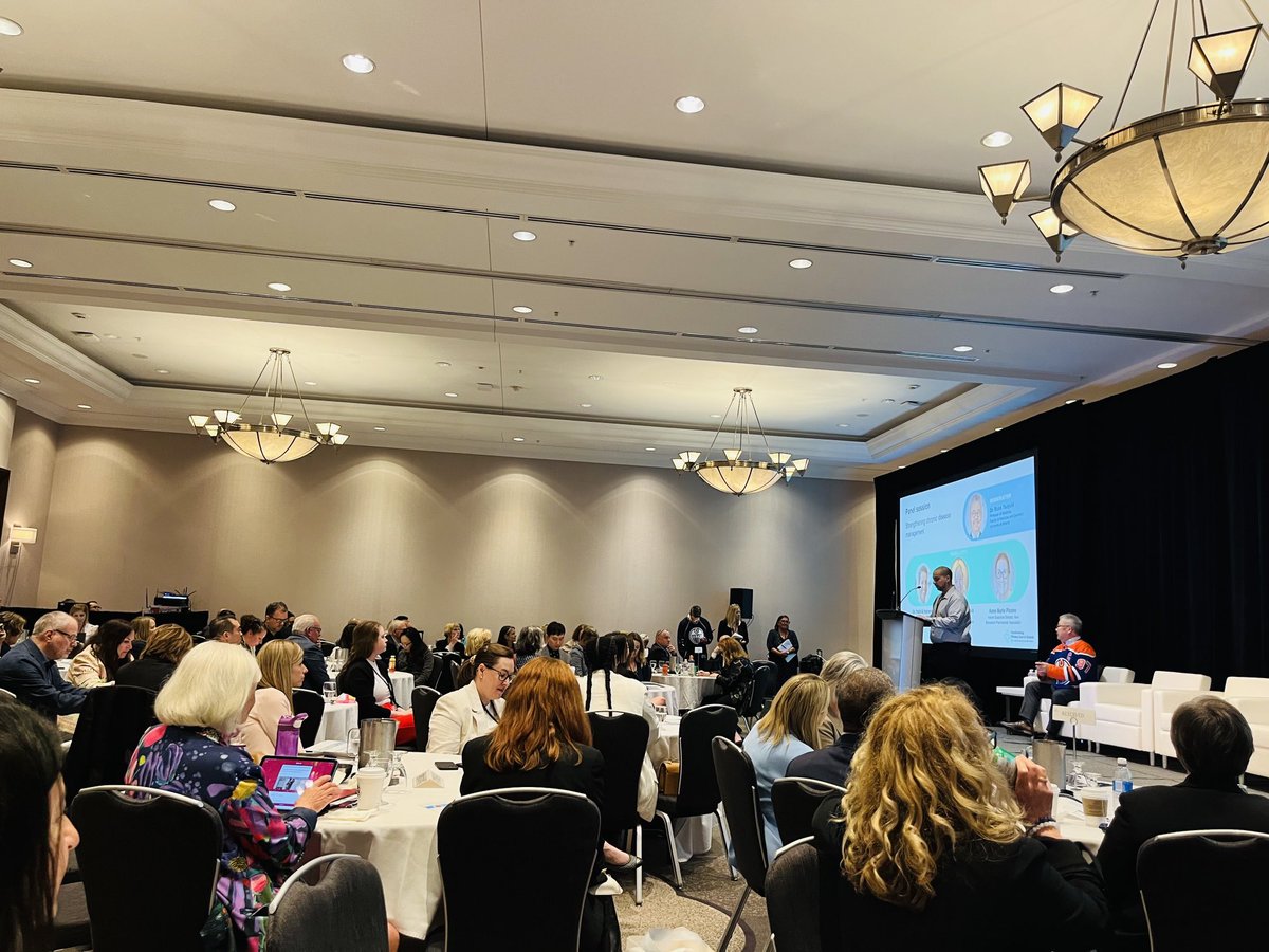 annetranfazz's tweet photo. ⁦@FaddyMorgan⁩ from #Pharmaguide kicking off the afternoon at #CPhASummit to discuss #chronic #disease #management ⁦@MowaswesWalid⁩ #transformation ⁦@CPhAAPhC⁩ https://t.co/TeU5Qn1lNG