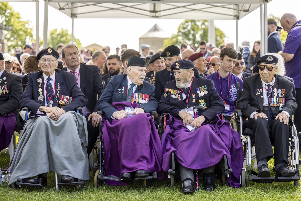 grantshapps's tweet photo. D-Day Heroes. https://t.co/w5eD6Ycu7e
