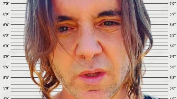 copano's tweet image. 🚨 ALERTA | Cae Cuchillo Eyzaguirre: Creador de Sin Filtros es declarado culpable por maltrato habitual a su ex pareja

💣 La Fiscalía pide 540 días de cárcel para el ex conductor de CQC.

buff.ly/45l4mrN