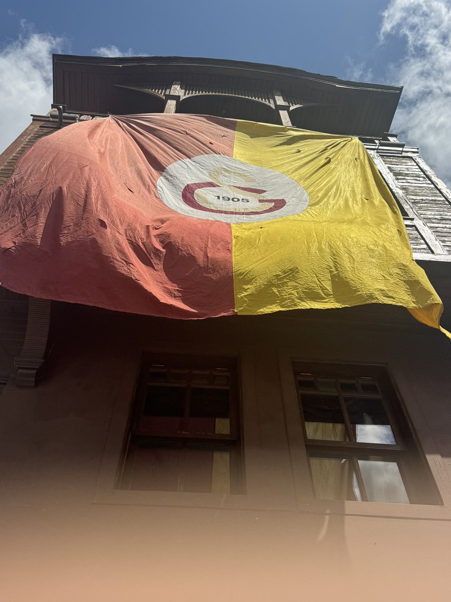 doacant's tweet photo. @GalatasaraySK https://t.co/KTkhdfHNxg