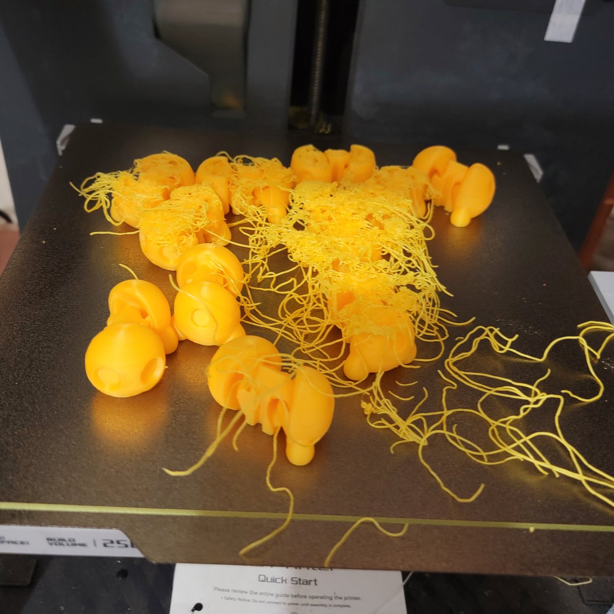 HalenaBoles's tweet image. Uhhm, Sir. I did not order the spaghetti....😅

#3dprinting 
#3dprintingfail