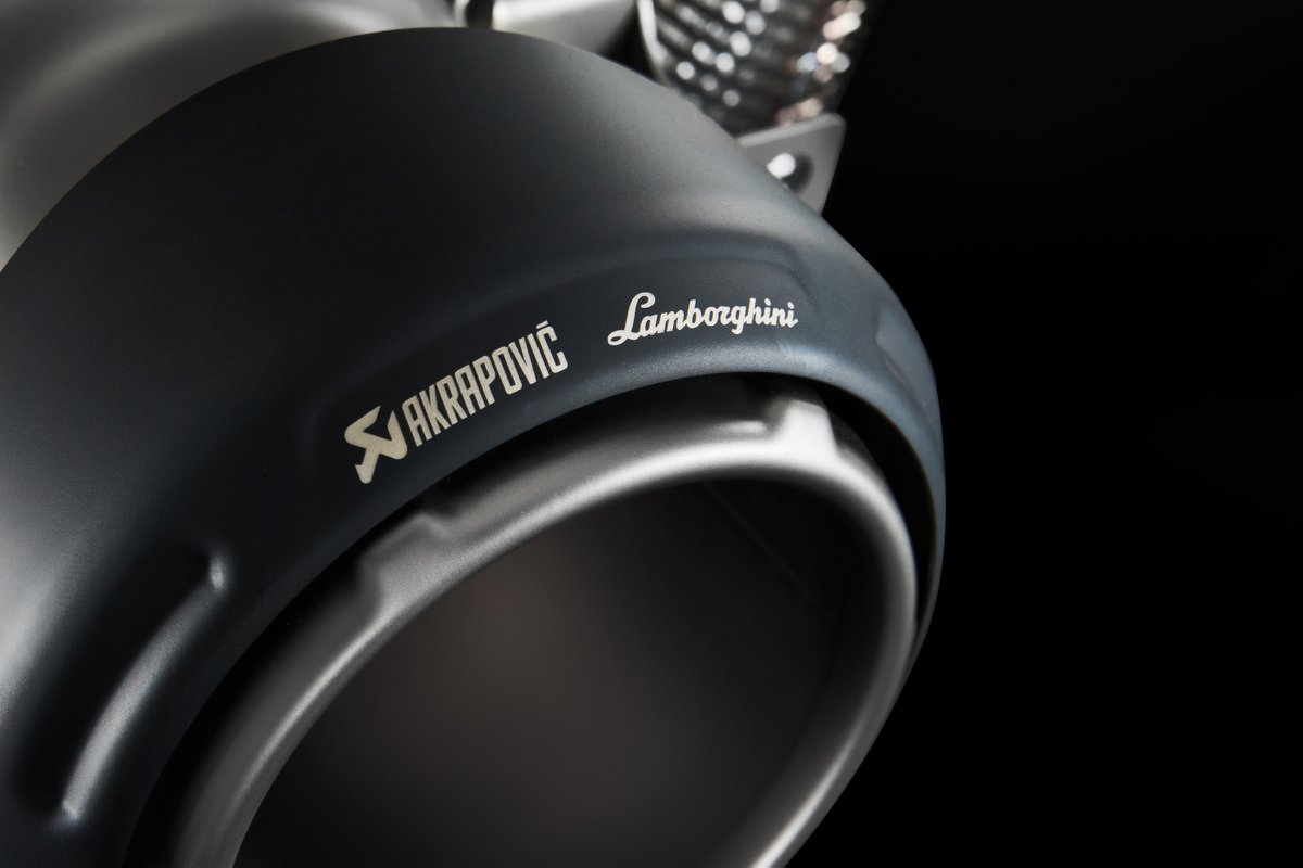 Lamborghini Dallas tweet media