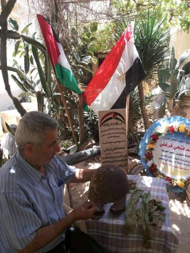 MEI1122011's tweet photo. قبر جندي مصري استشهد في معركة خان يونيس يوم 5 يونيو 1967 https://t.co/N3myeTKVIZ