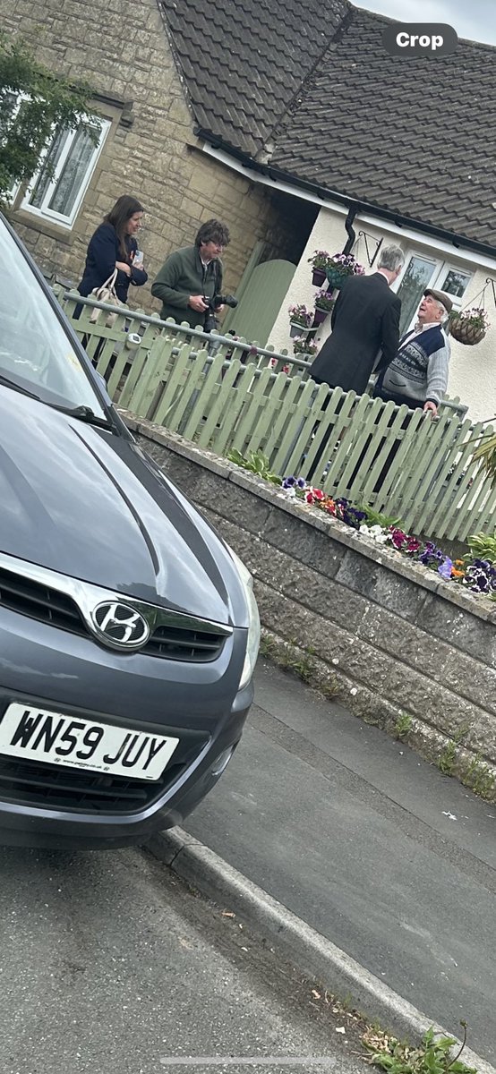 EdieSedgwick's tweet photo. @Jacob_Rees_Mogg begging for votes today in Warmley, Bristol #Desperation https://t.co/wOXtPfo9bZ
