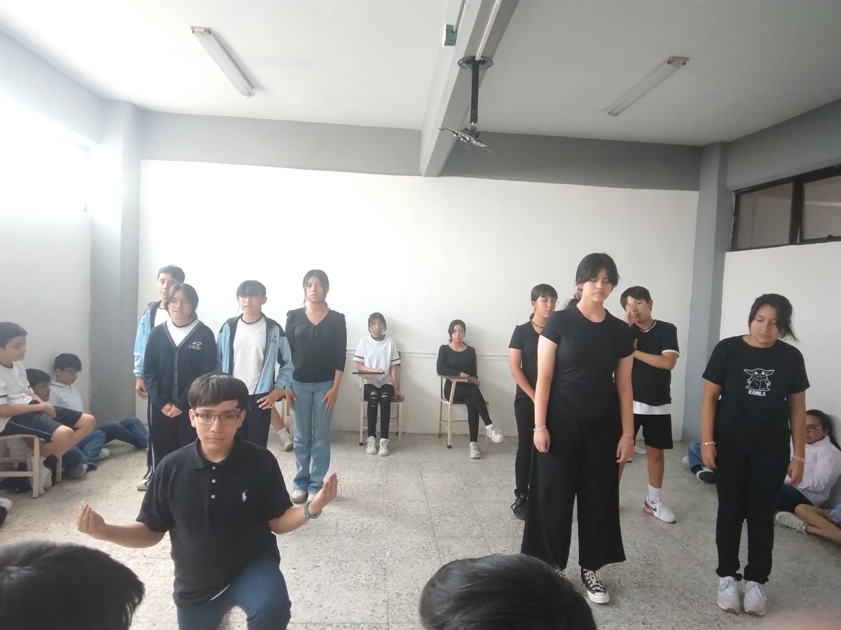Teatro Lancaster tweet media