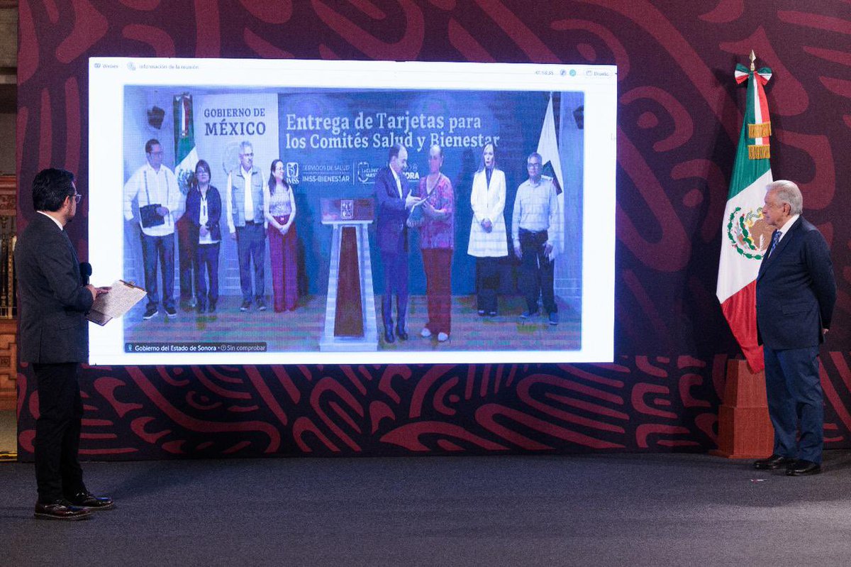 AlfonsoDurazo's tweet photo. Hoy participamos en la mañanera del presidente @lopezobrador_ para presentar el programa “La Clínica es Nuestra”. 

En Sonora entregaremos tarjetas a 220 Comités de Salud y Bienestar para rehabilitar, equipar y dar mantenimiento a los centros de salud IMSS-Bienestar de la mano de la ciudadanía.