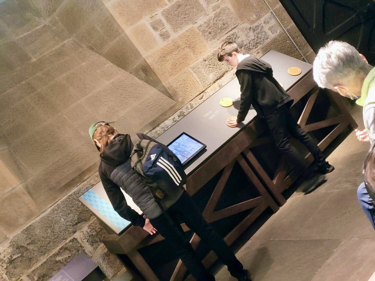 SOGSkypoint's tweet image. The Seniors and S3 pupils enjoyed a trip to the #WallaceMonument this week #HistoryBroughtToLife #UNCRCArticle31 #OutdoorLearning #Heritage