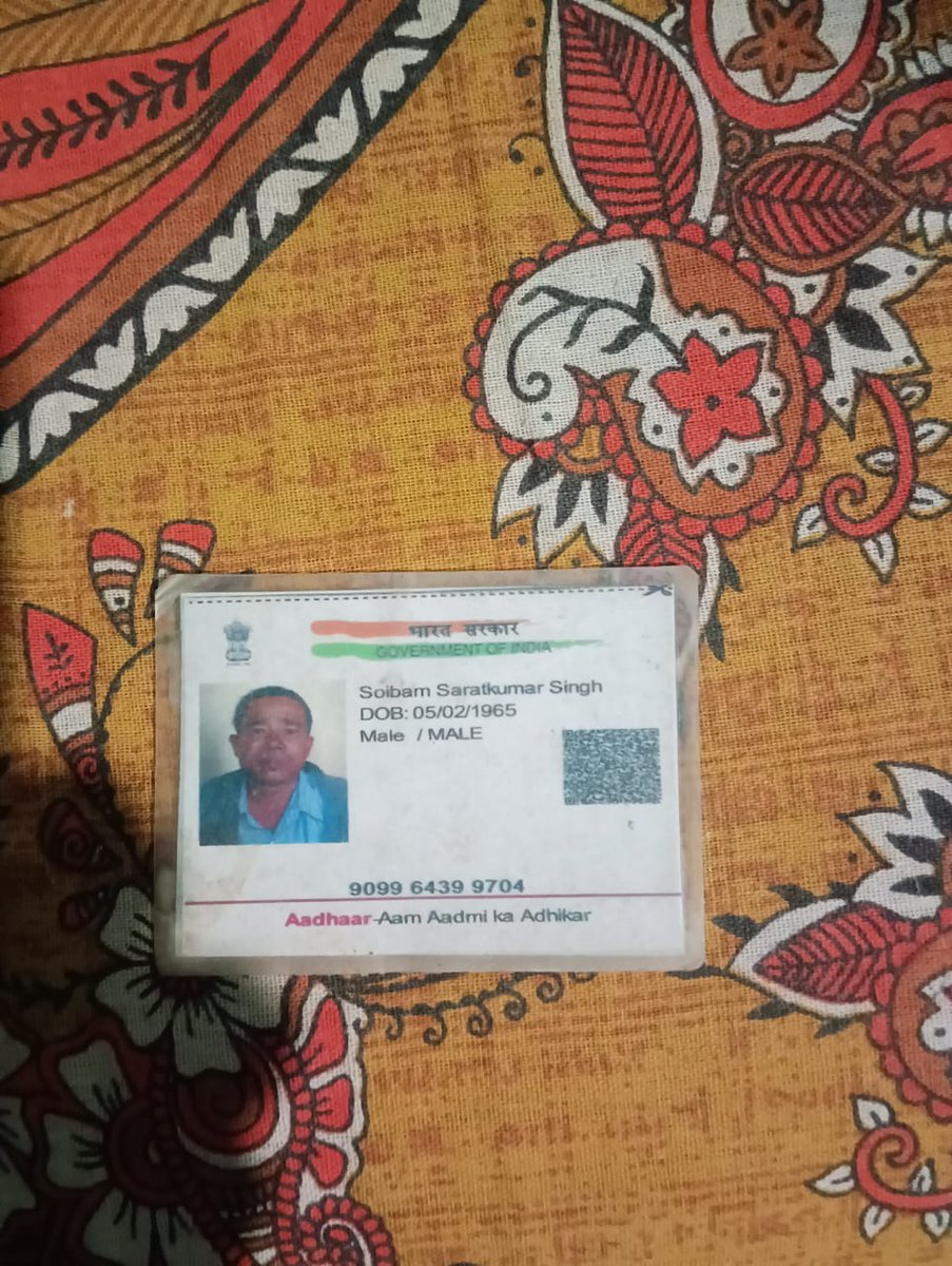 NgariNaYaiphare's tweet photo. Soibam Sarat Kumar Singh, a Jiri Settlement who was abducted by the #KukiTerrorists while he was on his way back home from his farm and now his lifeless body is found. 

#Justice4Meiteis 
#KukiEngineeredManipurViolence 
#KukiWarCrimes 
#KukiAtrocities https://t.co/xhlzV2SnYu