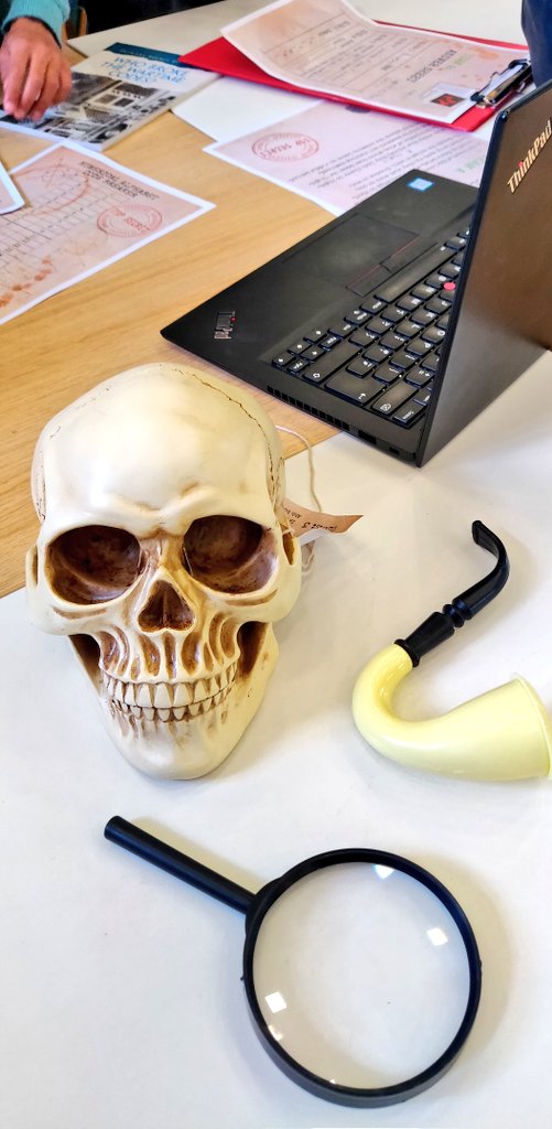 NWC_Library's tweet image. The final padlocked treasure box and the magic scissors, allowing students to regain their freedom!  Plus, the all important skull and raven that students had to locate💀 🔎🗝️

#library #EscapeRoom #libraryskills