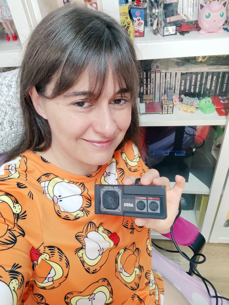 ChocotitaKawai's tweet image. La primera consola que nos compraron, fue la Master System II con Alex Kidd integrado 🥰❤️
¿Y la vuestra?
@SEGA 
#Sega #MasterSystemII #AlexKidd #retrogames #gamergirl #gamer