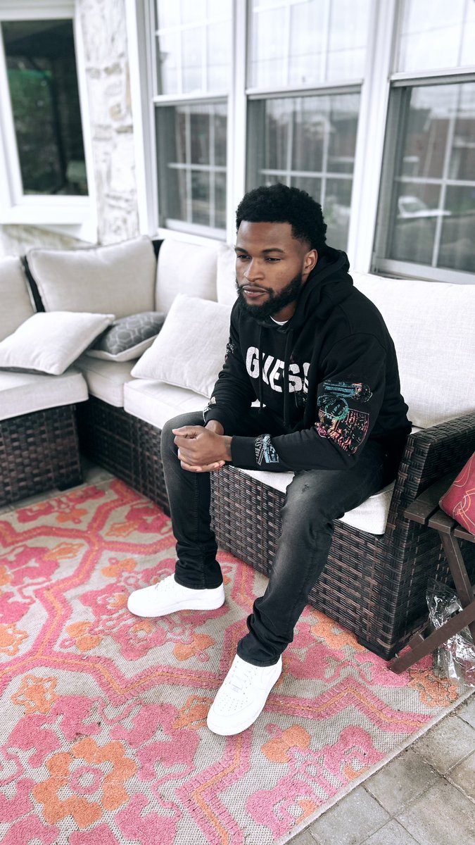 JMB4__'s tweet image. 