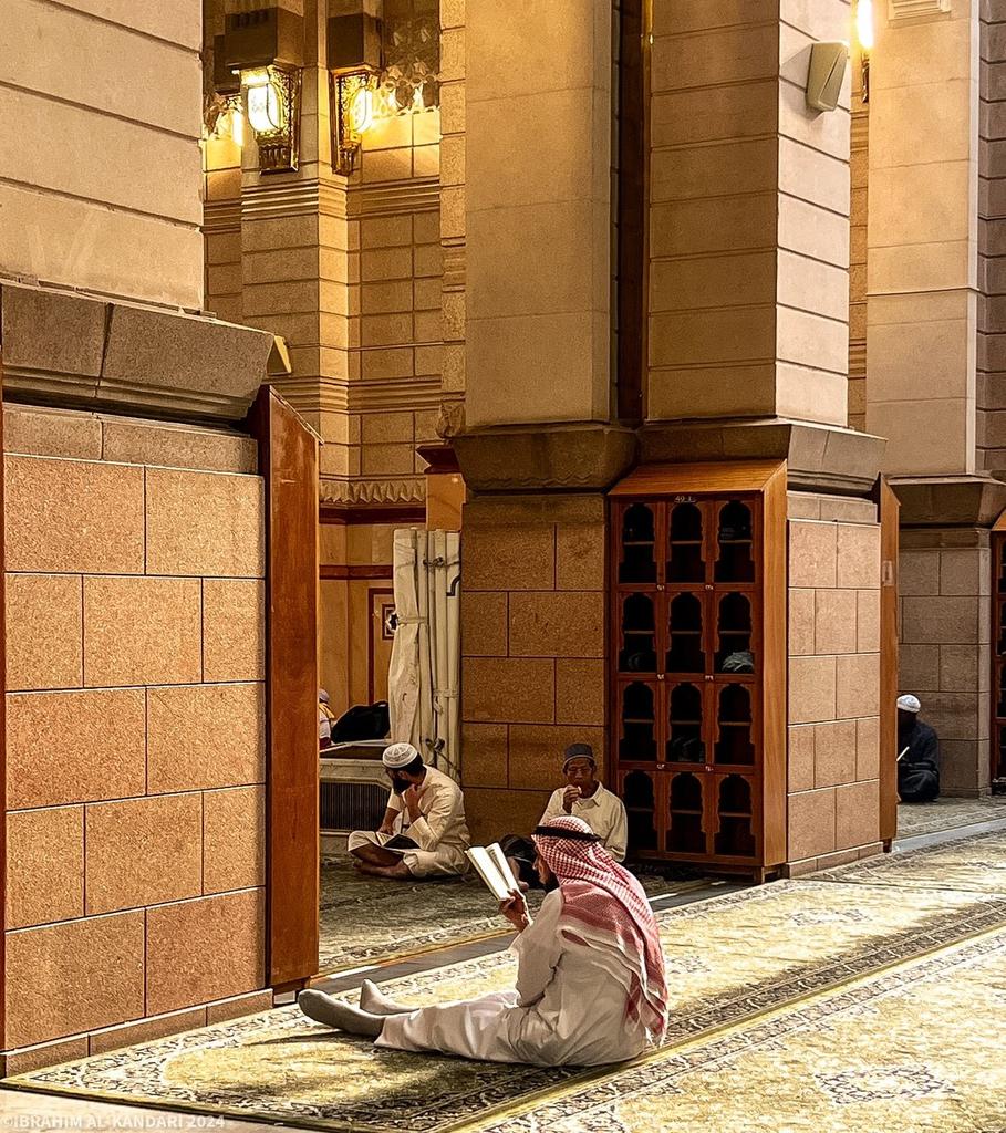 raway_alqasid's tweet photo. "ولتغنموا في العشرِ كلَّ فضيلةٍ
 واستبشروا بثوابها استبشَارا"
 
"عشر ذي الحجة" https://t.co/XRQziCVT4O