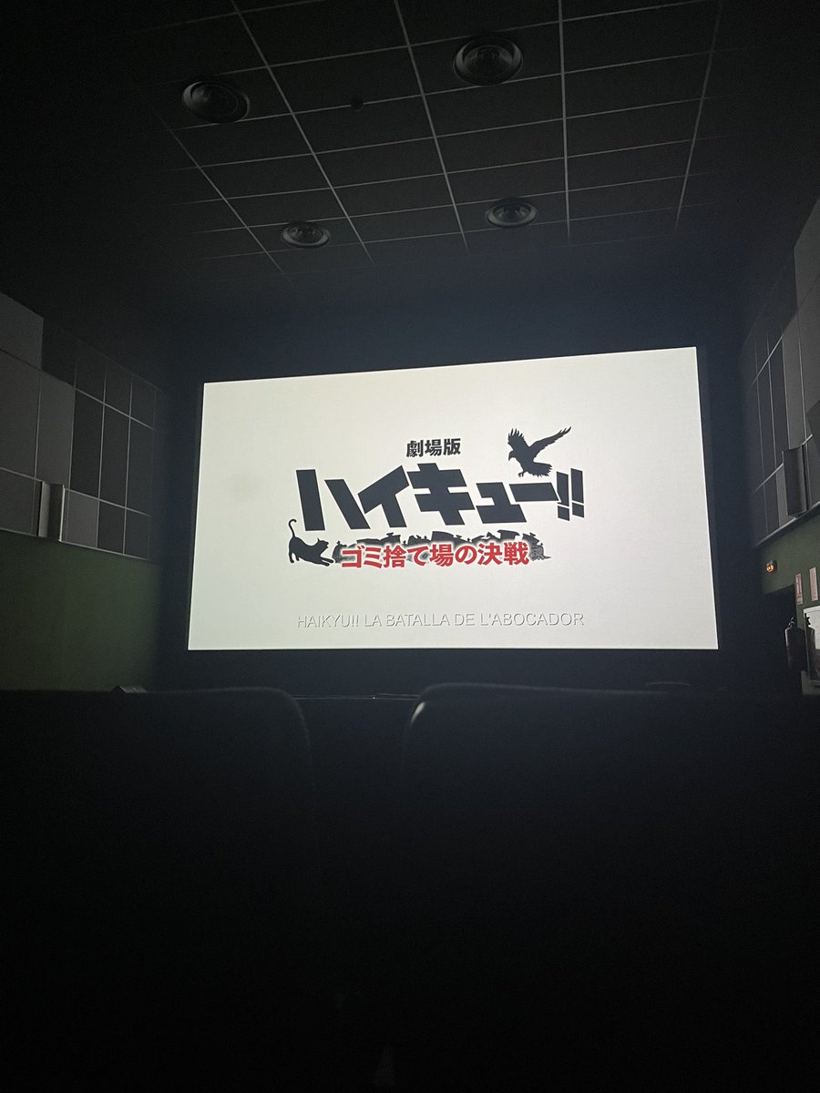 alba_prades's tweet photo. Vista!😍 #Haikyu @DoblatgeCatala 

Tot i que no vaig arribar a mirar la sèrie doblada tenia moltes ganes de poder vore la pel·li en català! Un 10 per al doblatge❤️ @crunchyroll_es https://t.co/Sxd06jjmaS