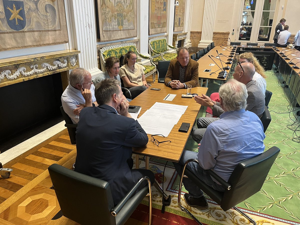 CynthiaGordijn's tweet photo. Ook tijdens het verkiezingsgeweld is @JA21_NH gewoon aan het werk in de provincie! Vanavond bespreken we het #PPLG 🌳 https://t.co/ab2a00Kis8