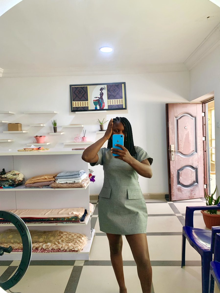 EeevaJames's tweet photo. Frame 1:  was the first attempt of the Dress.

Frame 2: Is the second attempt of the Dress❤️.

Growth in two Frames https://t.co/uhZV0lhdAJ