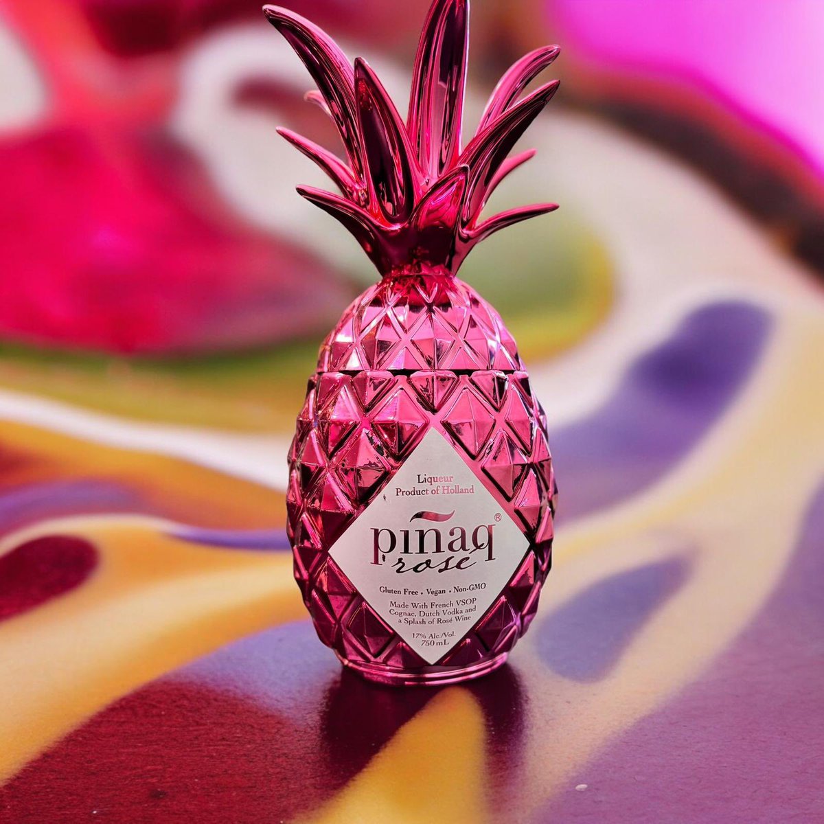 I mean.. who doesn’t want to drink out a pink pineapple? 🤷🏻‍♂️

Check my bio to get some delivered to your house!  
#pinaq <a href="/LqrHouse/">LQRHouse</a>