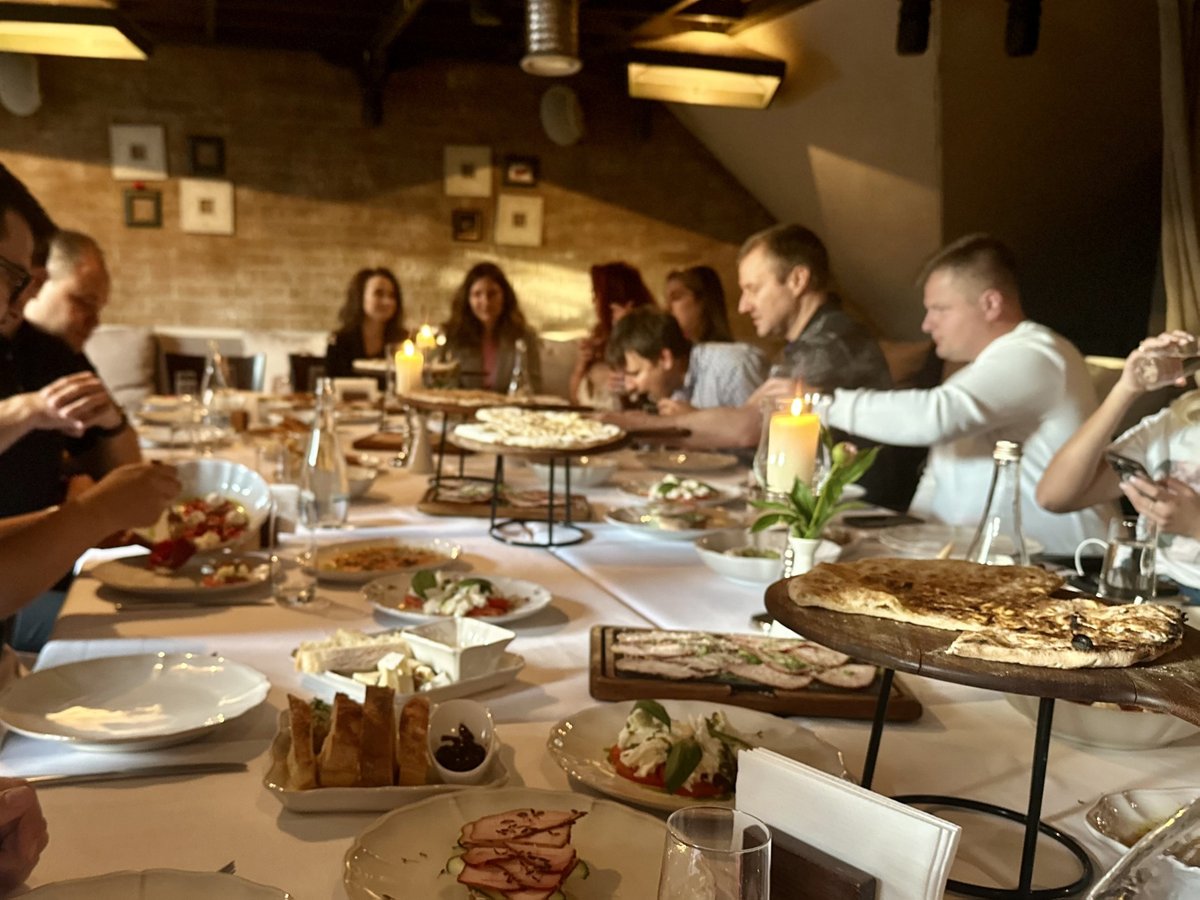 insomniacdesign's tweet photo. Our technology leadership recently visited our Moldova office to discuss 2024 progress and enjoy a beautiful meal at Buffalo Steak House! 🥩🍷 #AgencyTeamwork #greatworkneversleeps https://t.co/R1JR18rJZz