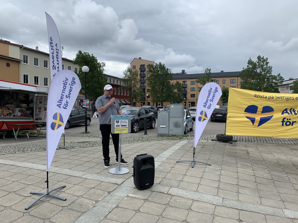 AfSKungsbacka's tweet image. 🇸🇪 Idag höll vi ett mycket lyckat nationaldagsmöte i Kungsbacka!
🎥 Filmer kommer!
#AFS2024 #swexit