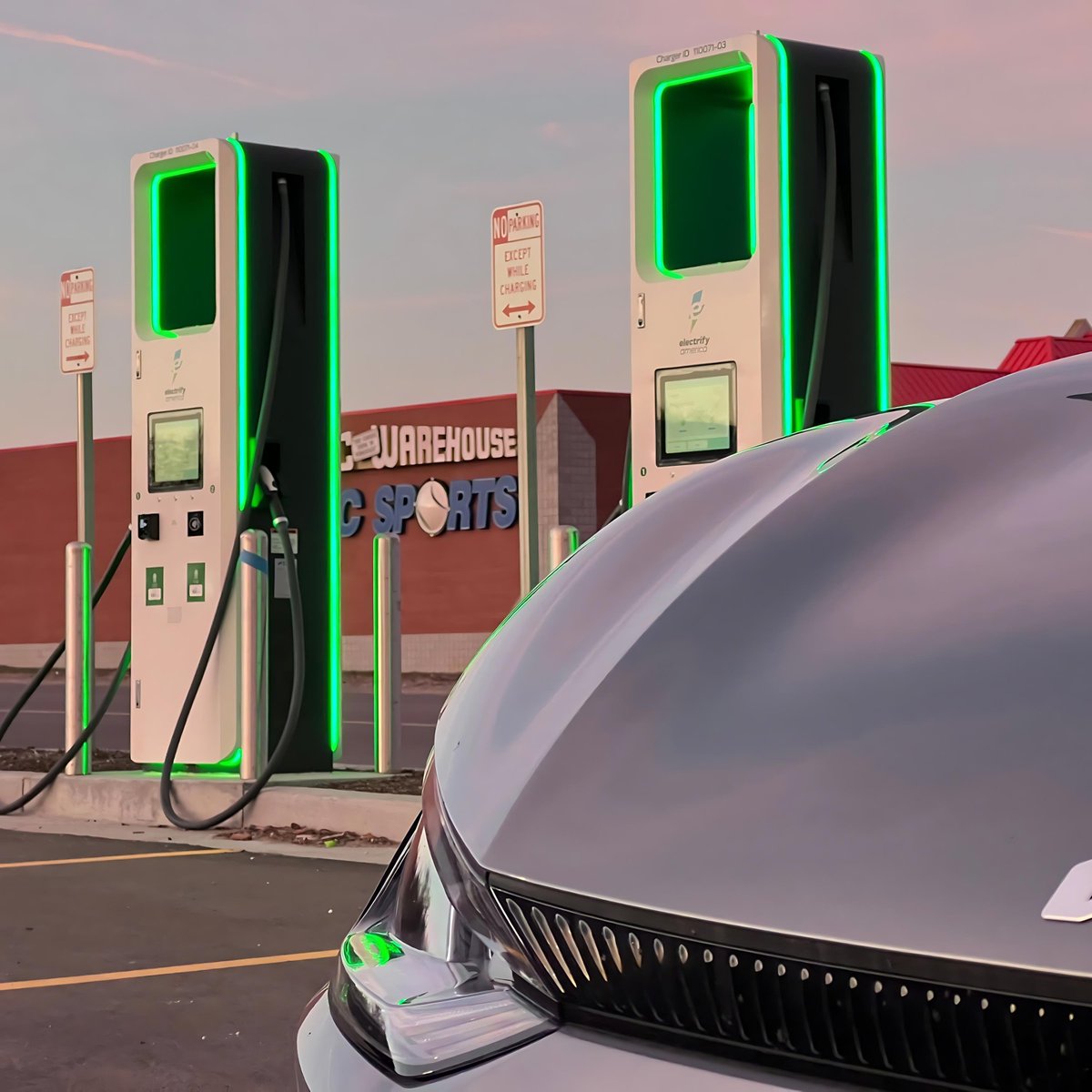EV Universe tweet media