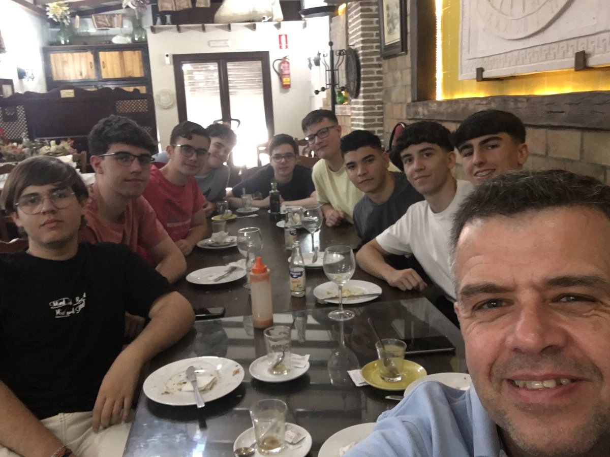 veleztecno tweet media