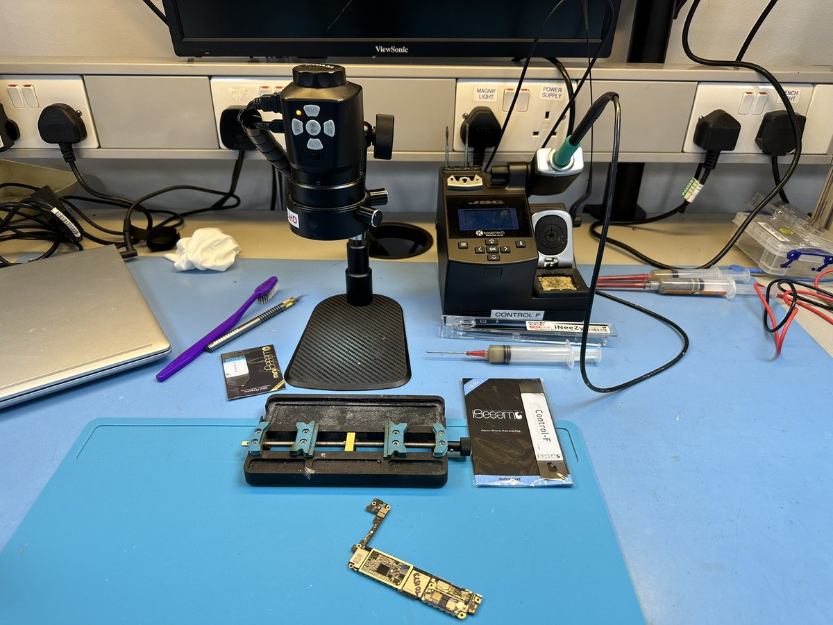 MCTrainUK's tweet photo. This weeks sees the first of two at The Electronics Group Ltd for Control-F delivering an Intermediate Mobile Device Repair (IMDR) course. Lots of board level work going on, soldering stations at the ready &amp; short circuit diagnosis in full swing. Today gets really fiddly https://t.co/Bi7lfxWWIq