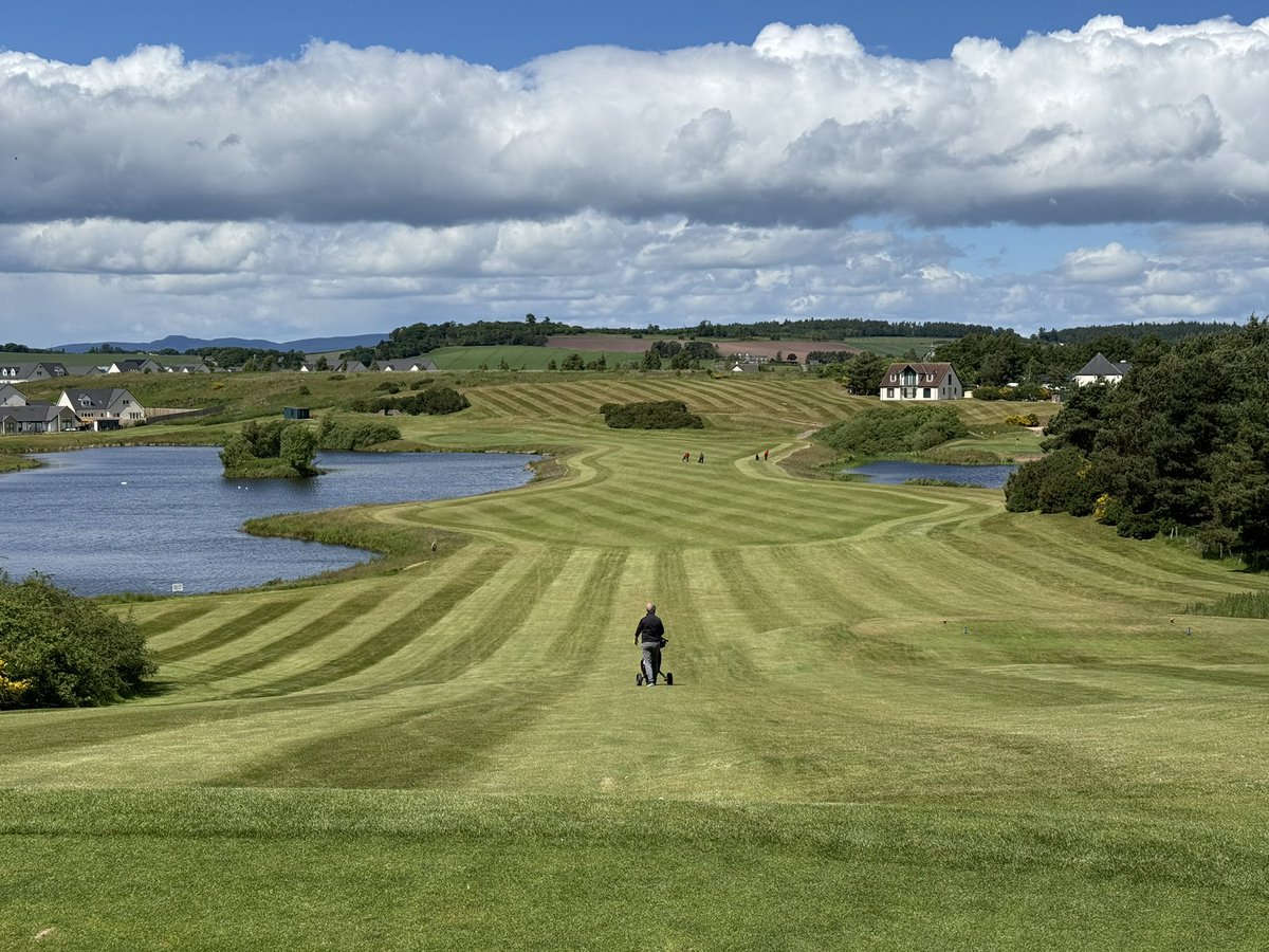 Gary Bonar tweet media