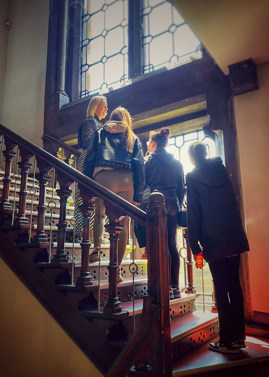 ACHealth_Social's tweet photo. Thanks to the @AyrshireCollSA  for funding our students' day out at the Hunterian Museum in Glasgow University. Our 5B Health &amp; Social Care students from Kilmarnock campus had such a fun and educational day out! A day to remember for all 😃 https://t.co/WHyPncbEqU