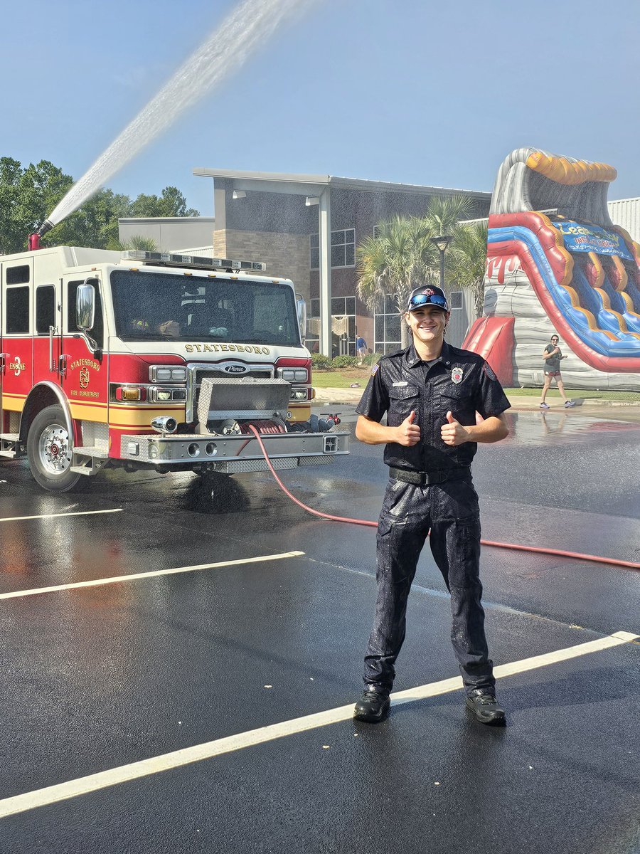 statesborofire's tweet photo. What an amazing morning at Compassion Christian Church's kids camp! Our firefighters had an absolute blast cooling off and joining in on the fun with everyone. 

Thank you for inviting us to be a part of such a great community gathering! https://t.co/1Ca7pvLCVt