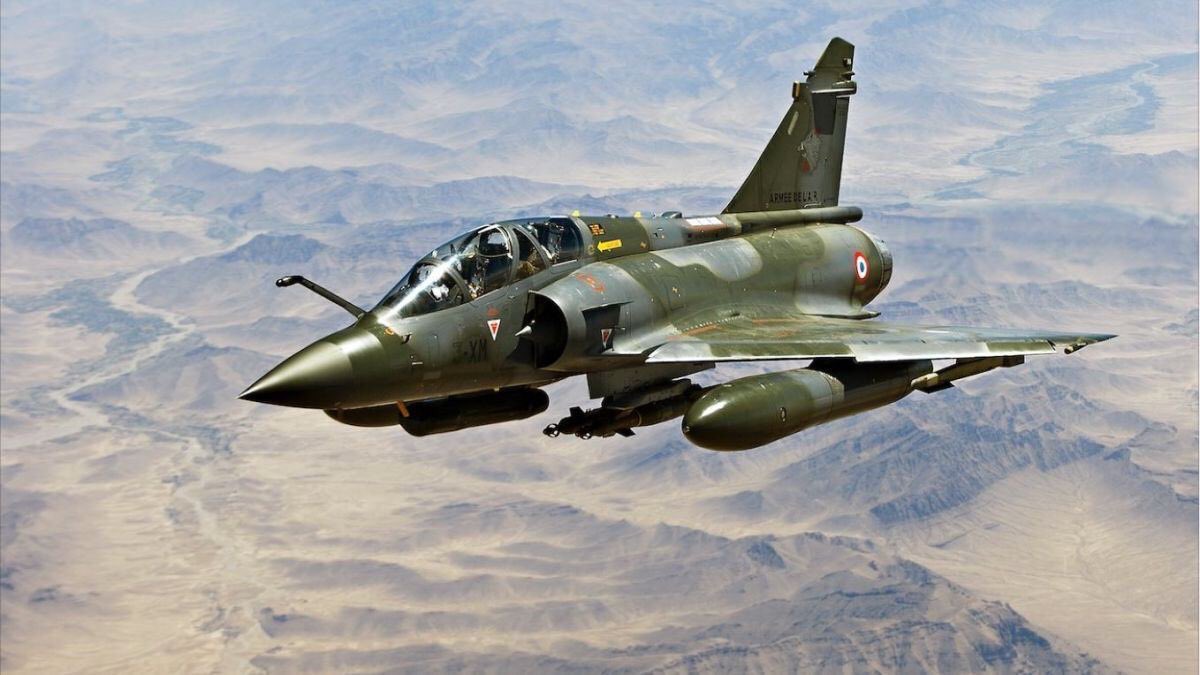 jurgen_nauditt's tweet photo. 🇫🇷France will transfer Mirage 2000 aircraft to Ukraine and train pilots, — Macron

"France is helping the Ukrainians to resist, but we don't want an escalation. To be very specific, tomorrow during my meeting with Zelenskyi, we are going to start a new cooperation, and we will provide the Mirage 2000 and offer to train pilots," Macron announced.