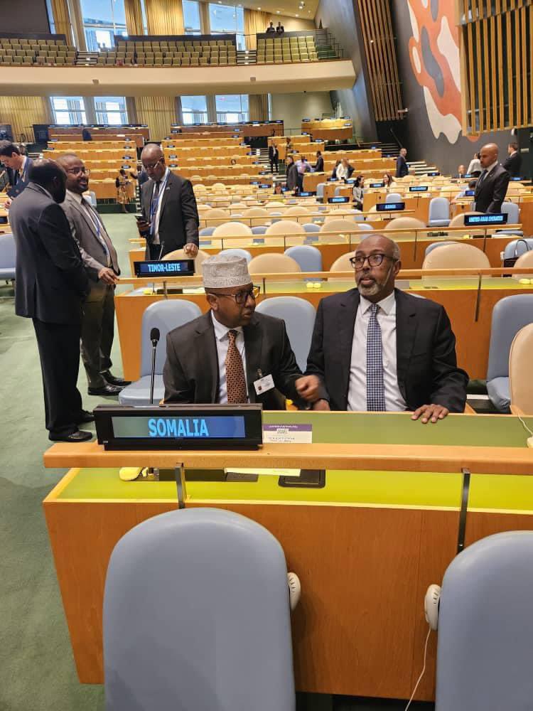 Hambalyo dhammaan shacabka iyo Dawladda Soomaaliyeed ku guuleysiga xubinta aan joogtada ahayn ee Golaha Ammaanka Qaramada Midoobay (2025-2026).